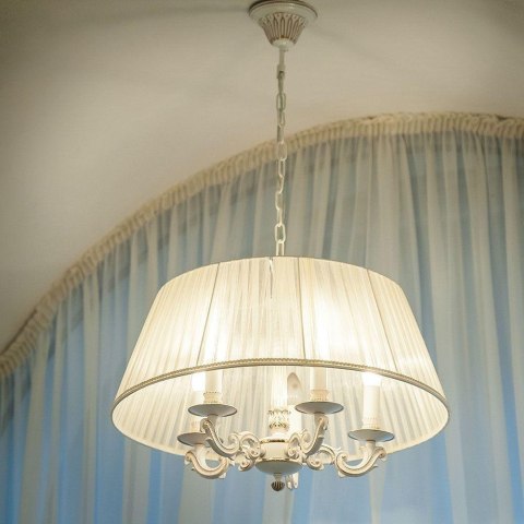 Żarówka LED V-TAC 4,5W E27 świeczka VT-1821 3000K 470lm