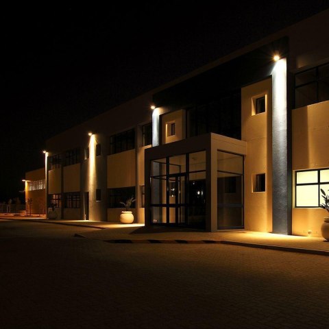 Projektor LED V-TAC 50W 100Lm/W przewód 1mb SAMSUNG CHIP czarny VT-44055 6500K 4270lm 5 lat gwarancji